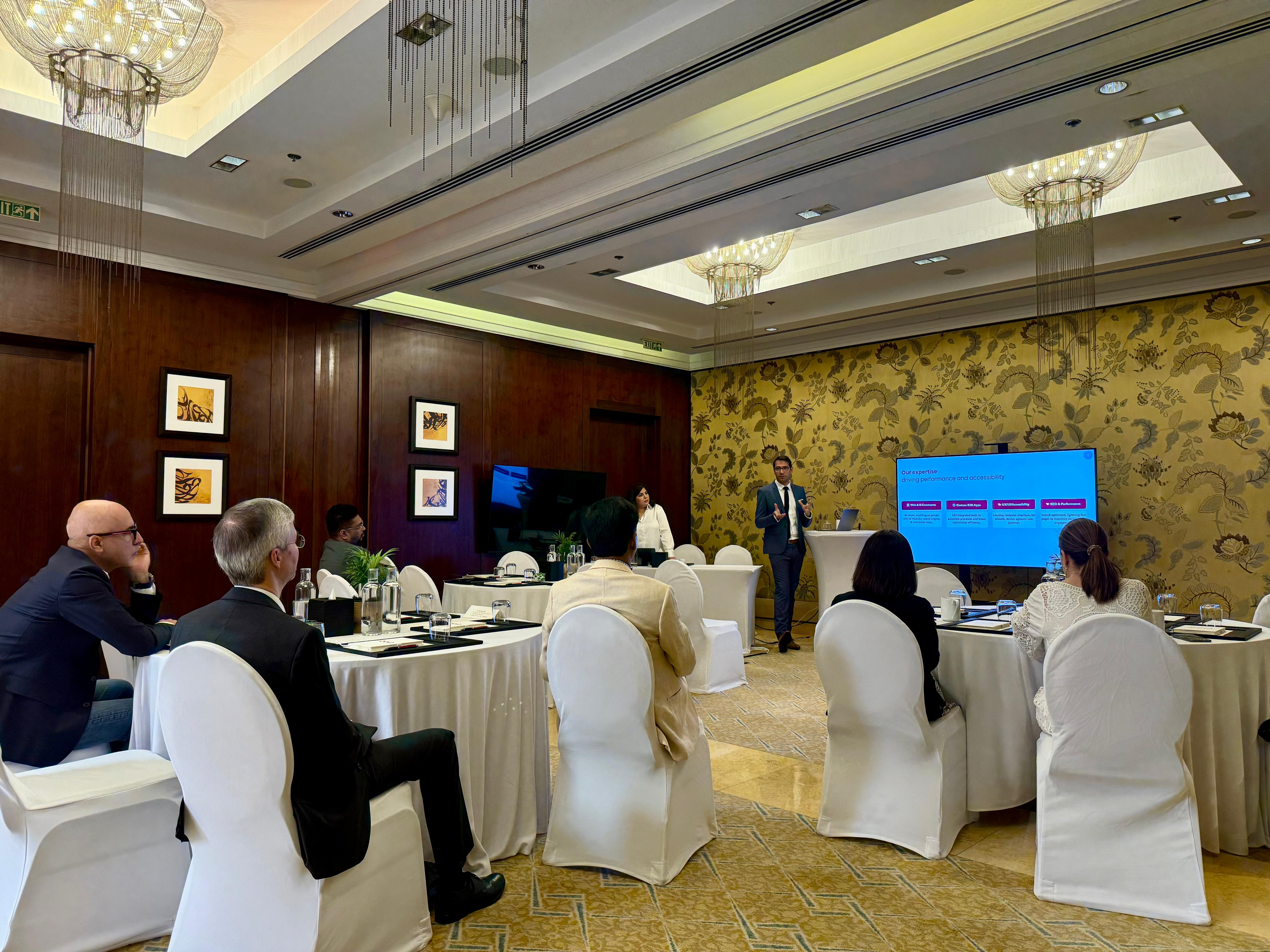 Conférence Ibexa présentation Inforca Dubaï